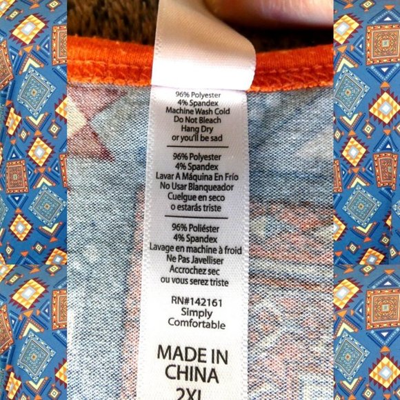 LulaRoe Blue Print Classic Tee Size 2XL - Picture 8 of 8